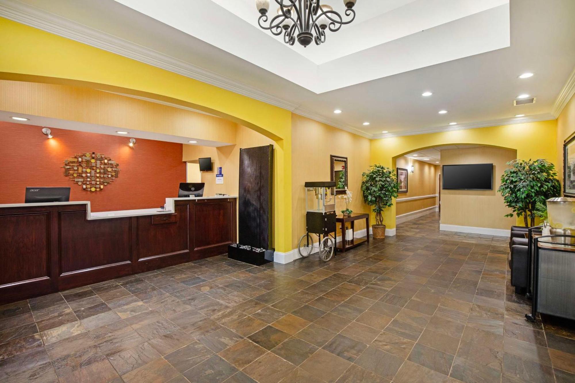 Best Western Plus Greenville South Piedmont Екстериор снимка