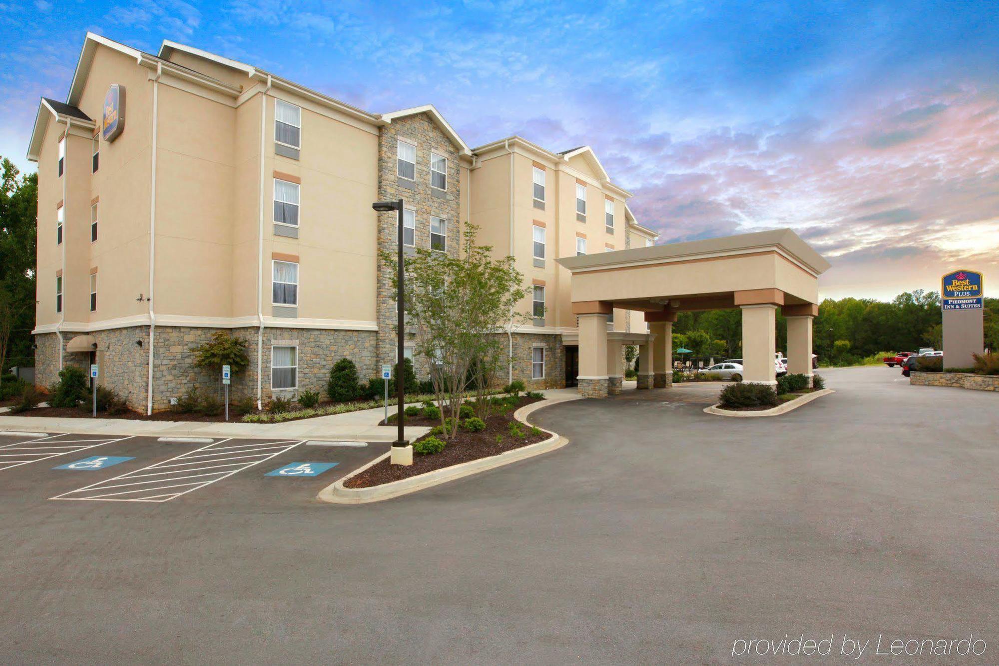 Best Western Plus Greenville South Piedmont Екстериор снимка